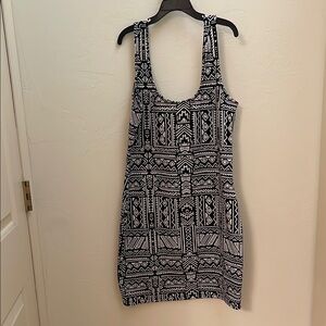 H&M Black and White Sheath Mini Dress